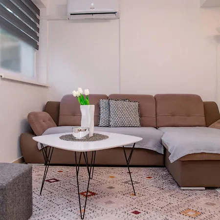 Apartment Fuma *
