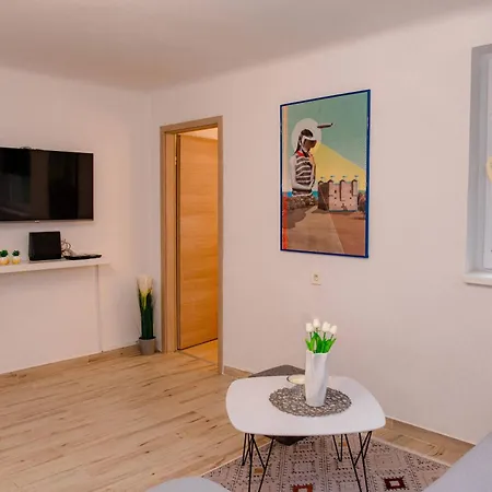 Fuma Apartment *